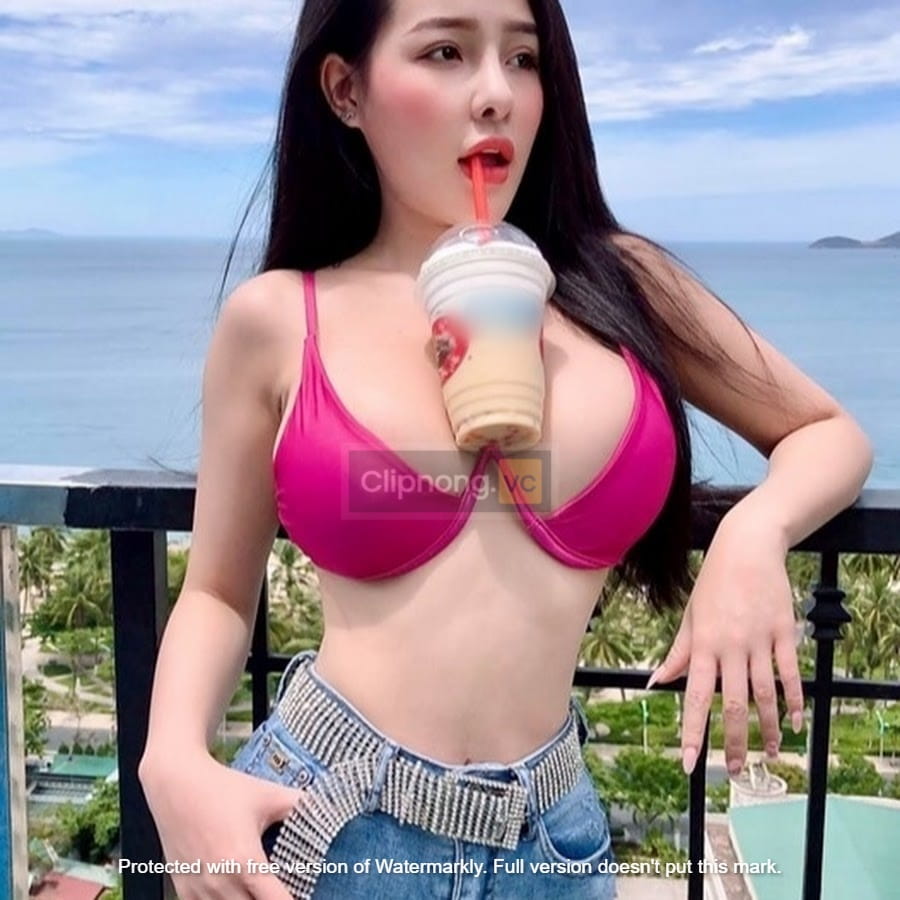 Ngan 98 bikini 1 1