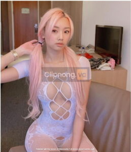 Hot girl Việt – Hà Lan lộ clip Onlyfans Vyvan.le không che mới nhất