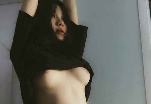 khanh tram 2004 nude 1